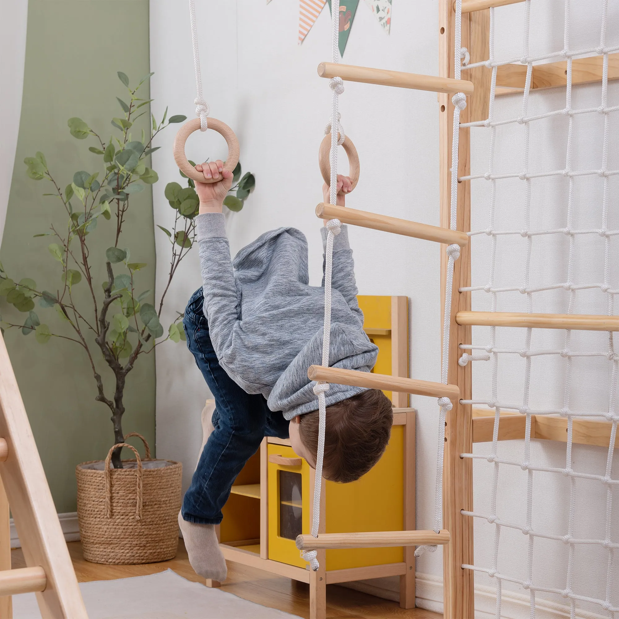 Avenlur Grove- Indoor Jungle Gym