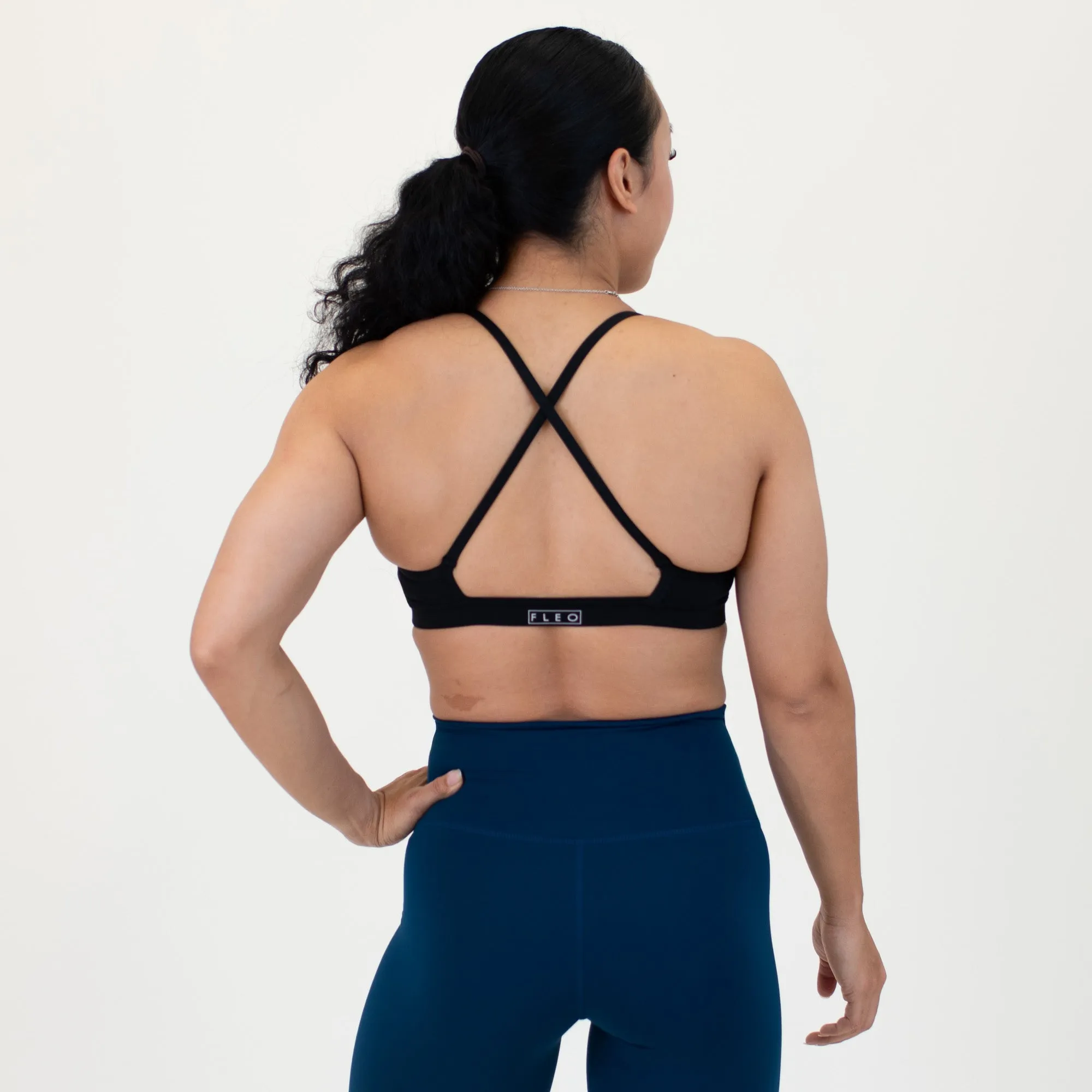 Chloe High Neck Sports Bra - Light Support