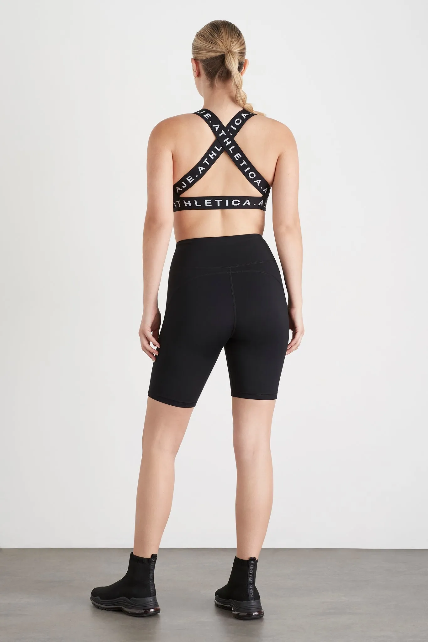 Logotape Cross Back Sports Bra 311