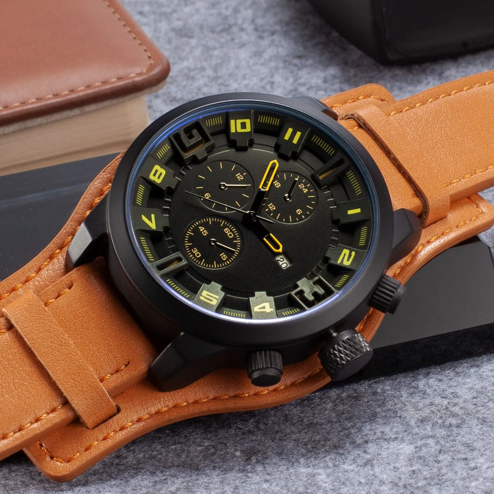 Men's Outdoor Sports Fashion Watch 3atm Waterproof Multifunctional Three-Eye Calendar Window