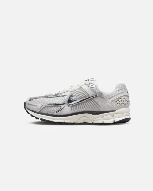 Nike Women's Zoom Vomero 5 Photon Dust/Chrome