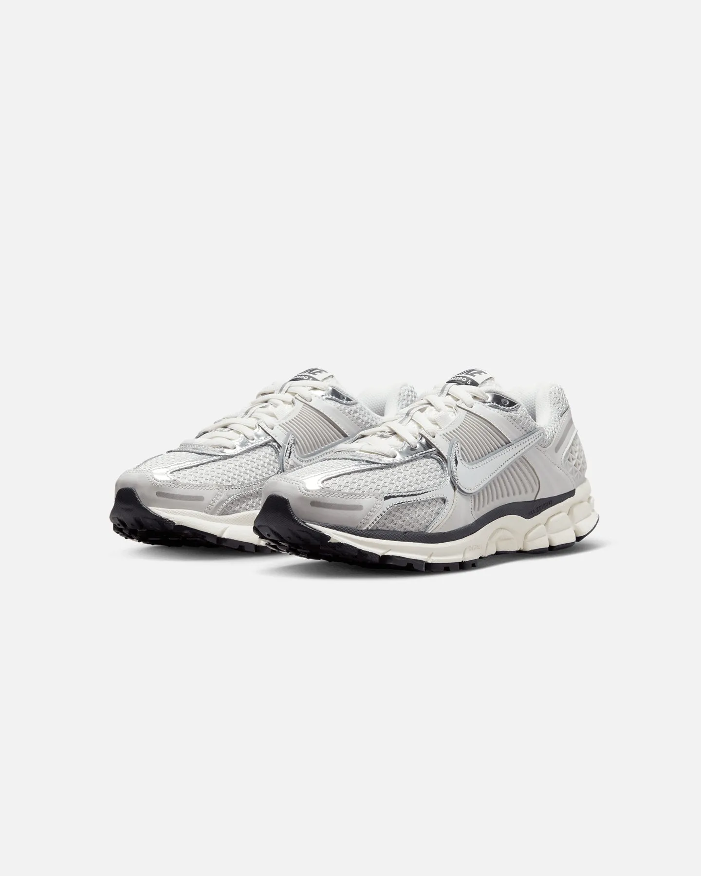 Nike Women's Zoom Vomero 5 Photon Dust/Chrome