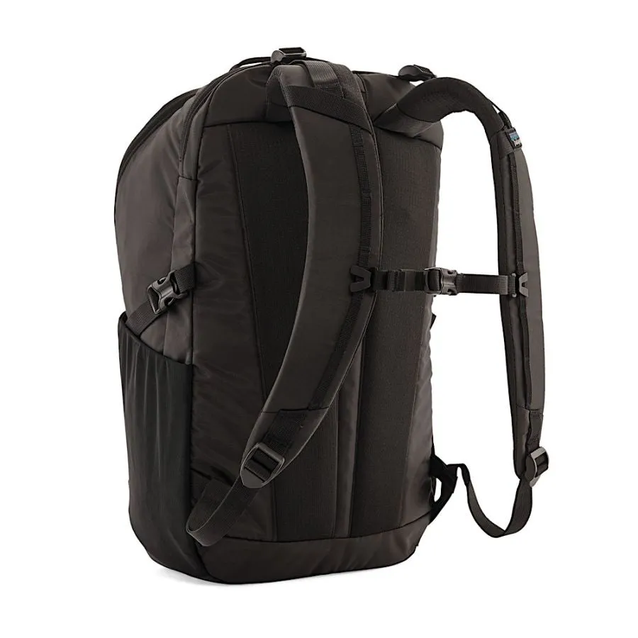 Patagonia Refugio Daypack 30L Black