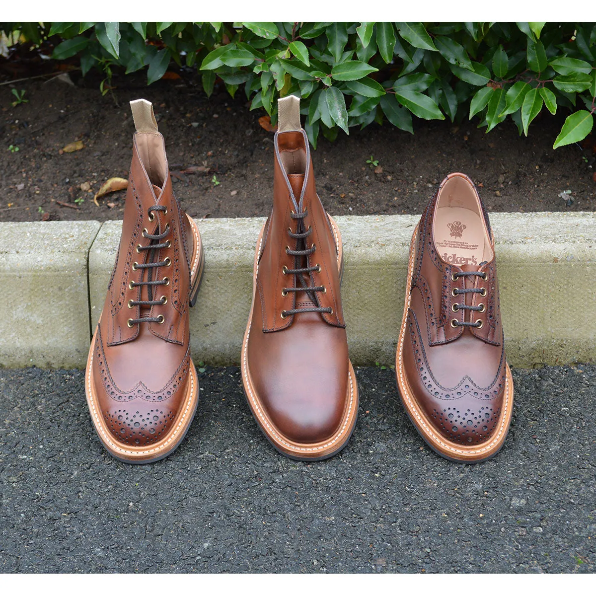 Trickers Stow - Chestnut