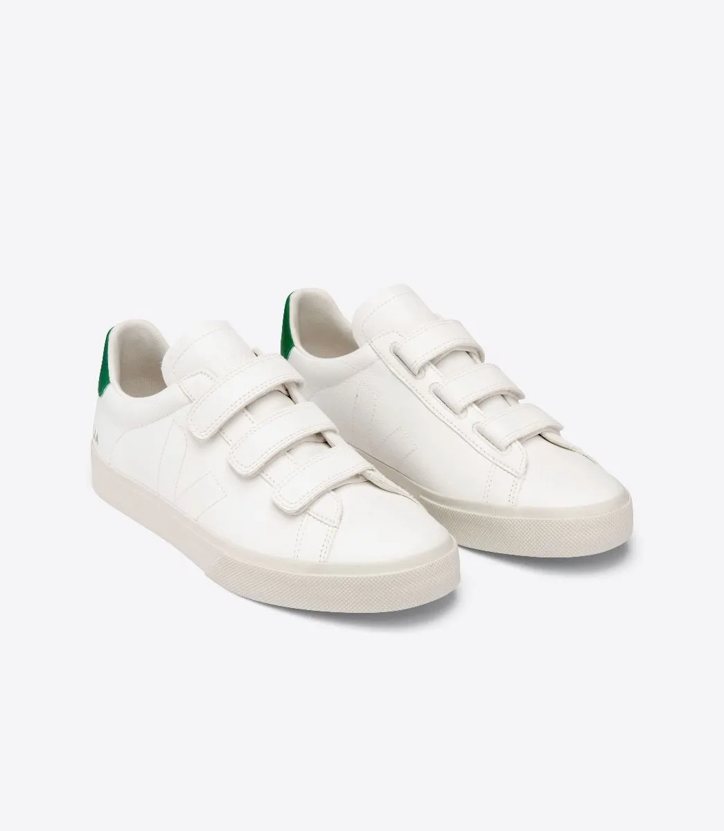 Veja - Recife Chromefree Leather in Extra-White Emeraude