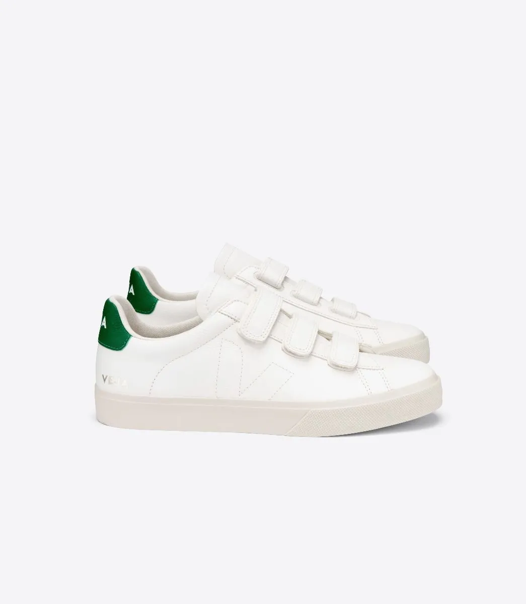 Veja - Recife Chromefree Leather in Extra-White Emeraude